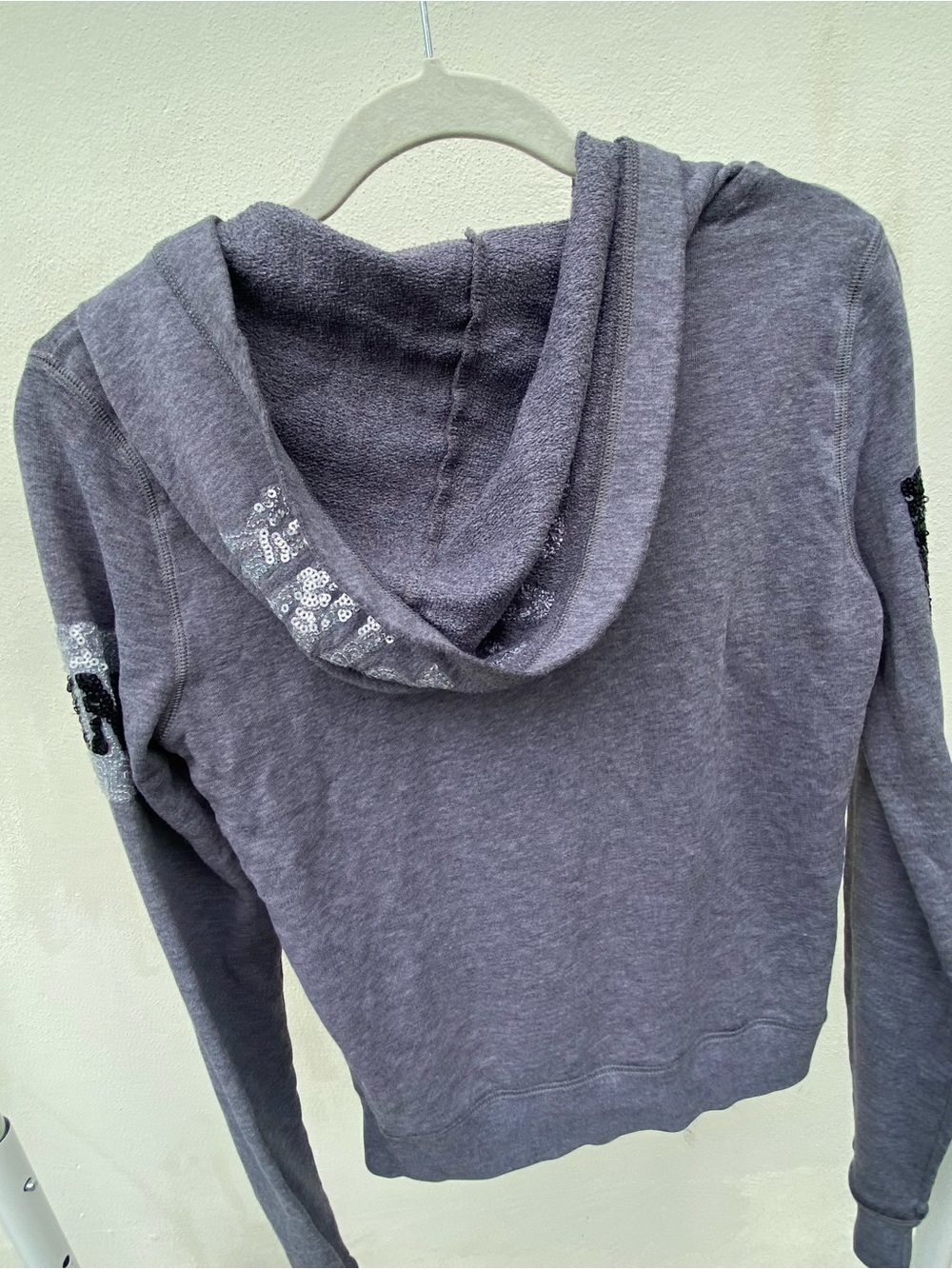 Y2K Victoria’s Secret Grey Love Pink Sequin Full Zip Hoodie Size XS - Picture 6 of 9